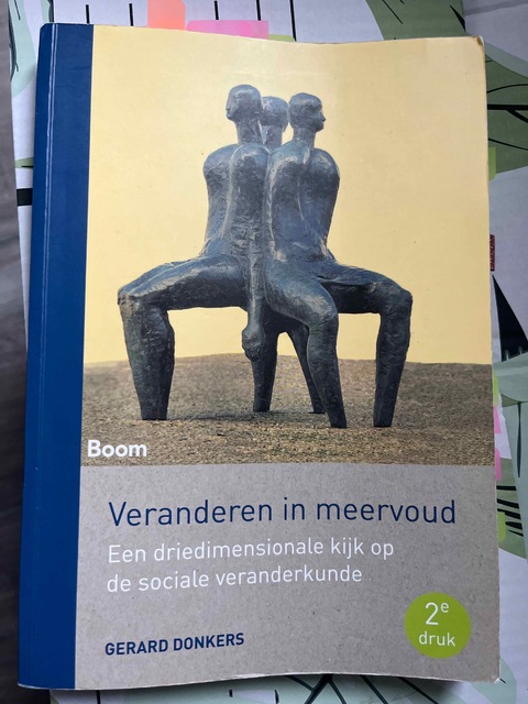 9789089536822-Veranderen-in-meervoud