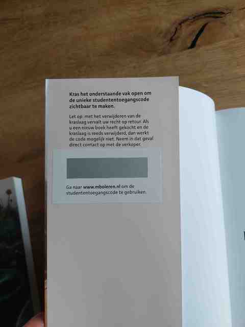 9789083139357-Persoonlijke-verzorging-wonen-en-huishouden