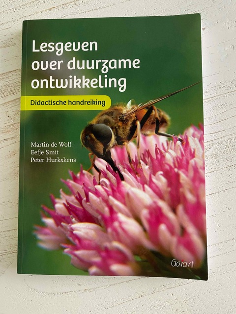 9789044136449-Lesgeven-over-duurzame-ontwikkeling