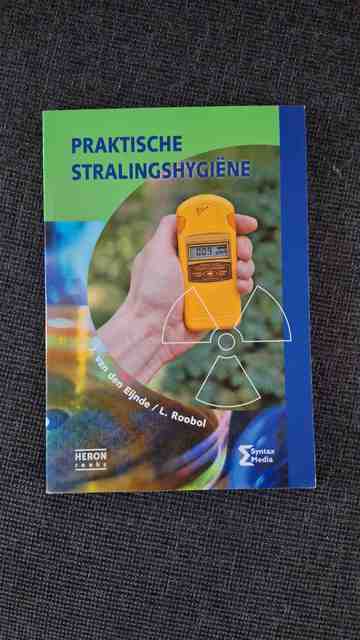 9789491764295-Praktische-stralingshygiene