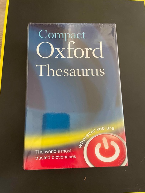 9780199532957-Compact-Oxford-Thesaurus