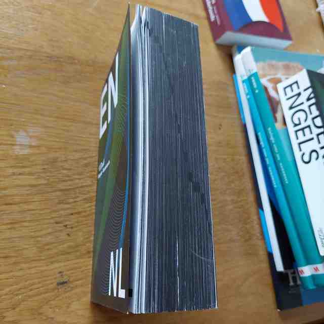 9789460774249-Van-Dale-Pocketwoordenboek-Engels-Nederlands