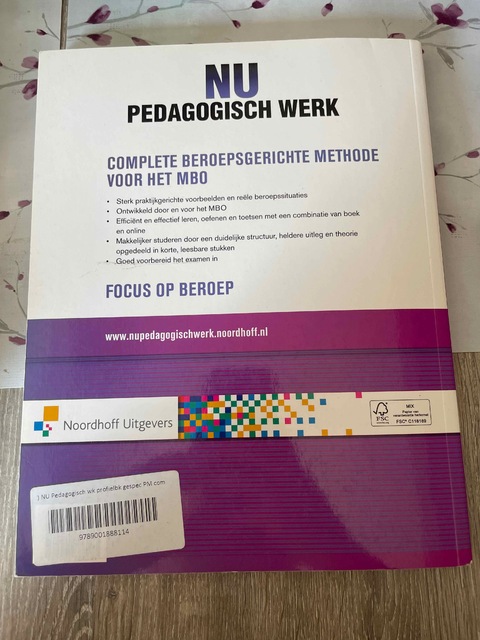 9789001888114-NU-Pedagogisch-Werk-Profielboek-Gespecialiseerd-Pedagogisch-Medewerker-Communicatie-en-Organisatie-Online