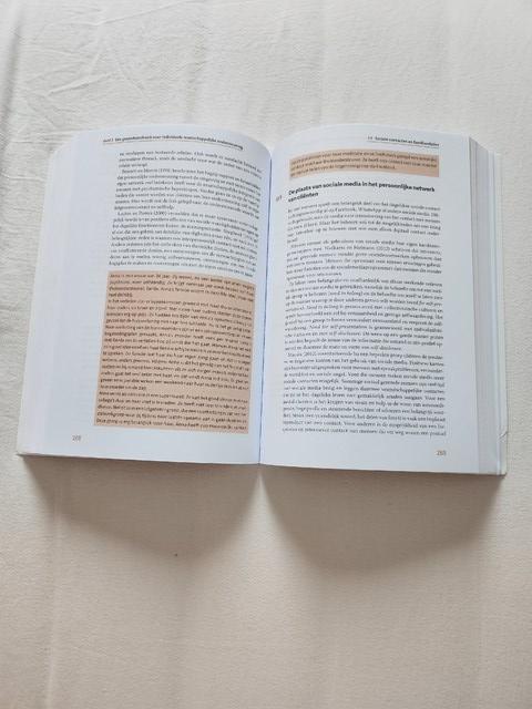 9789046905104-Handboek-rehabilitatie-voor-zorg-en-welzijn