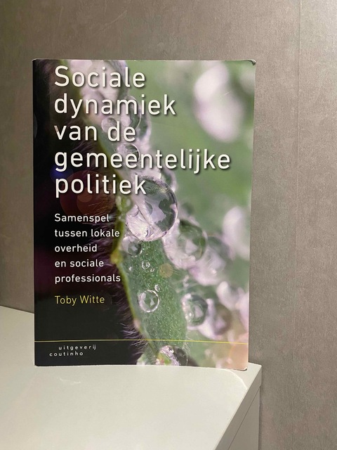 9789046905326-Sociale-dynamiek-van-de-gemeentelijke-politiek