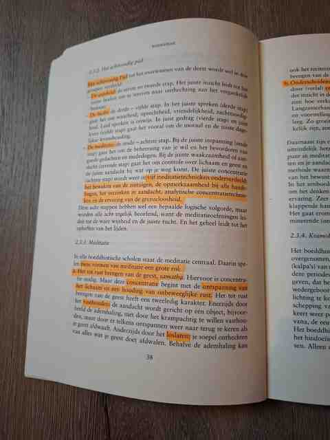 9789025904777-De-vijf-religies-van-de-wereld