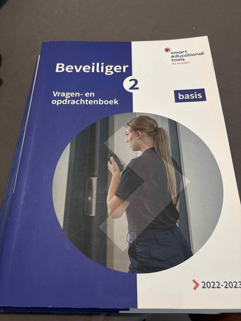 9789493252257-Beveiliger-Vragen-en-opdrachtenboek-