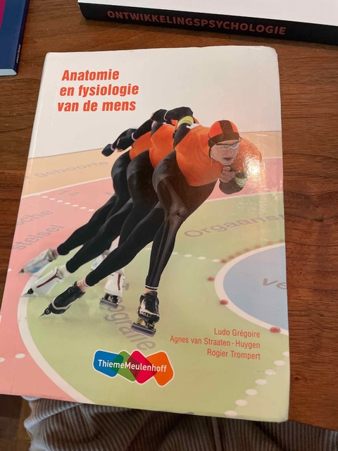 9789006925630-Anatomie-en-fysiologie-van-de-mens