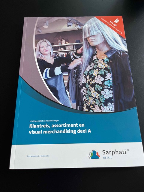9789463971614-Klantreis-assortiment-en-visual-merchandising-folio