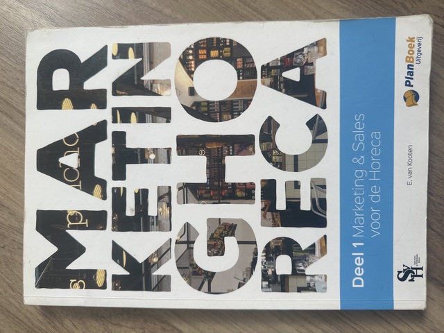9789074625579-Marketing-Sales-voor-de-horeca-1
