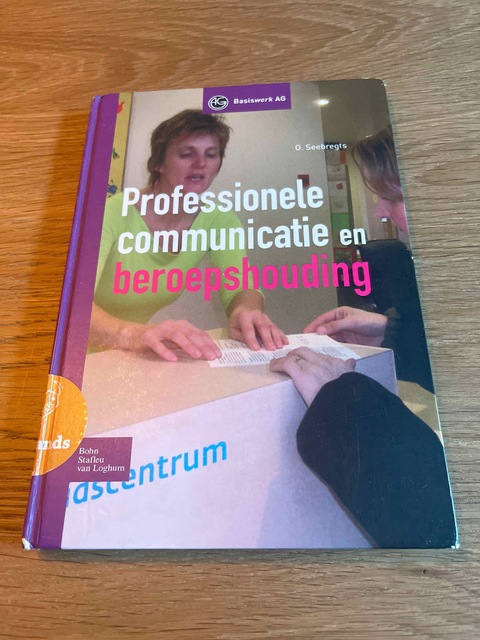 9789031349531-Professionele-communicatie-en-beroepshouding