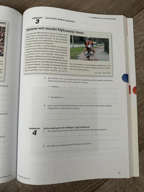 9789001876227-NU-Burgerschap-34-leerwerkboekonline-tweejaarslicentie-student