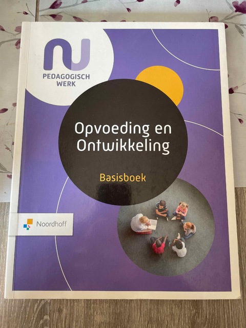 9789001734701-Basisboek-Opvoeding-en-Ontwikkeling-Leerboek