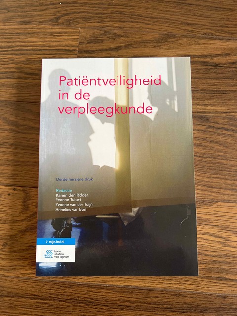 9789036811125-Patientveiligheid-in-de-verpleegkunde