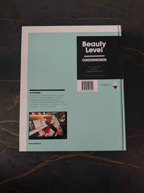9789492548245-Beauty-Level-Ondernemen