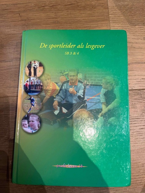 9789085241645-De-sportleider-als-lesgever-SB-3-4