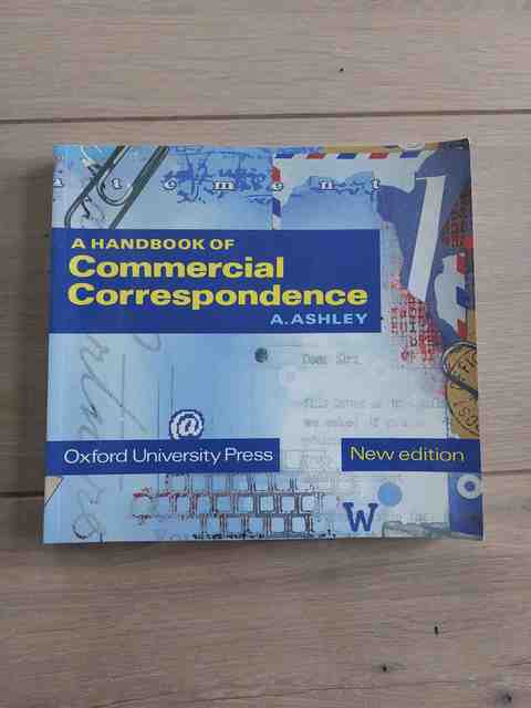 9780194572064-Handbook-Comm-Corres-2E