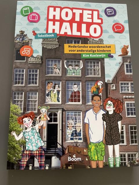 9789089532176-Hotel-Hallo