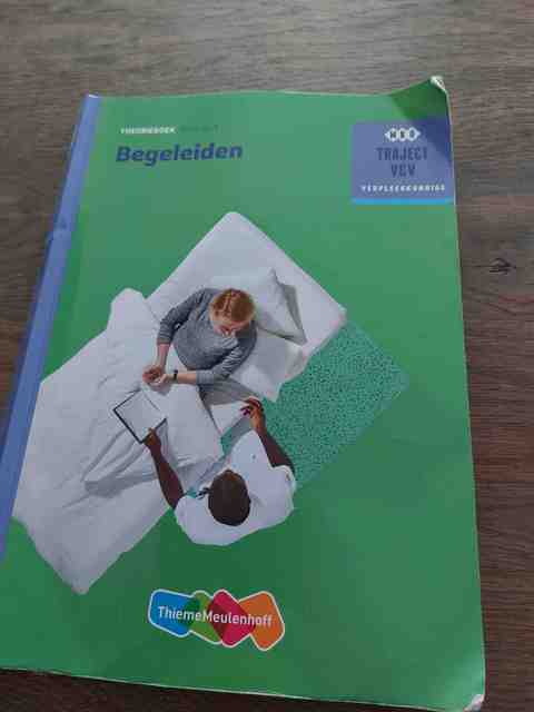 9789006910339-Begeleiden-niveau-4-Theorieboek