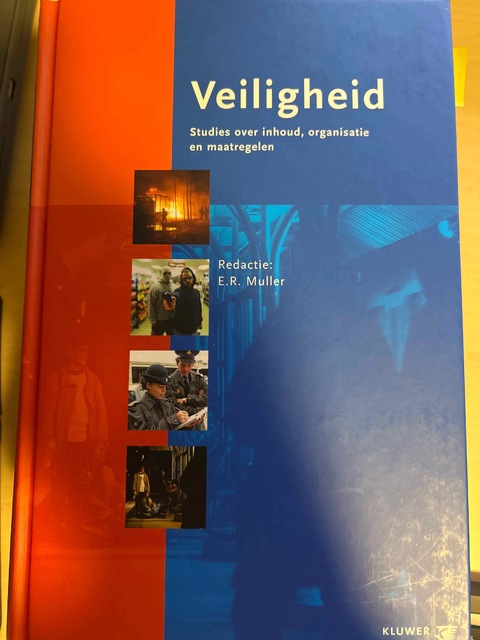 9789013011296-Veiligheid