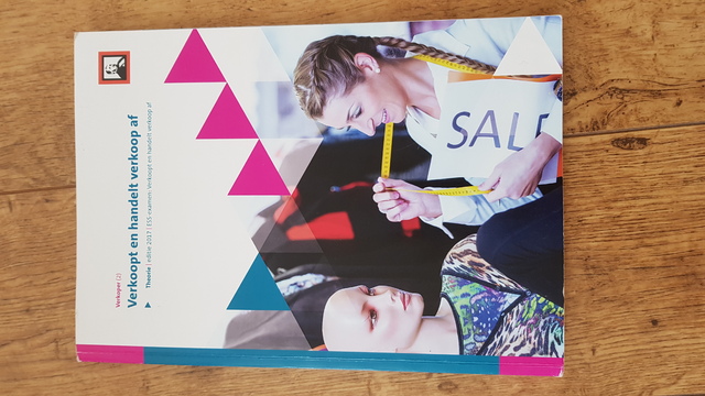 9789462832060-Verkoopt-en-handelt-verkoop-af-2017-ESS-examen-theorie