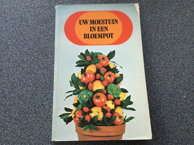 9789024504008-Uw-moestuin-in-een-bloempot