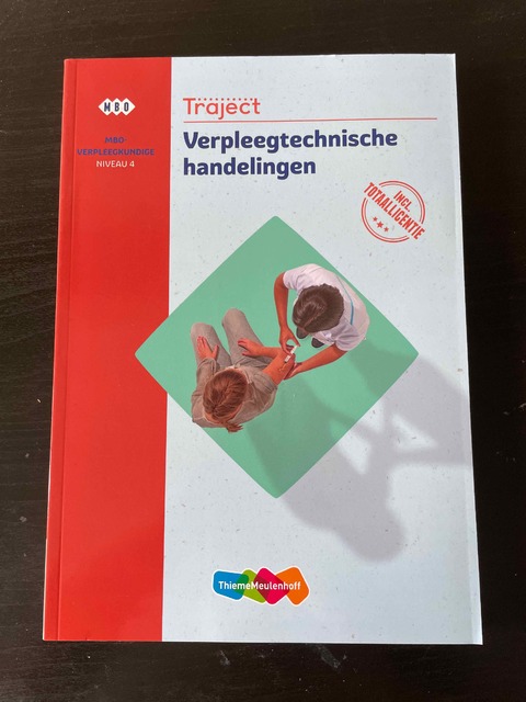 9789006953404-Traject-Combipakket-Verpleegtechnische-handelingen-niv-4-boek-en-totaallicentie-1-jaar