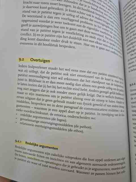 9789023252436-Voorlichting-en-begeleiding