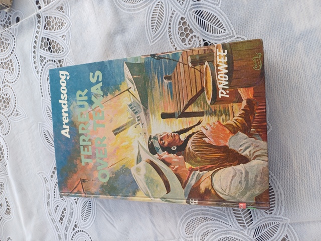 9789020831818-Arendsoog-deel-33-Terreur-over-texas