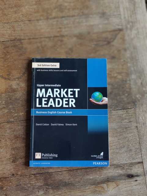 9781292134819-Market-Leader-Extra-Upper-Intermediate-Coursebook-with-DVD-ROM-Pack