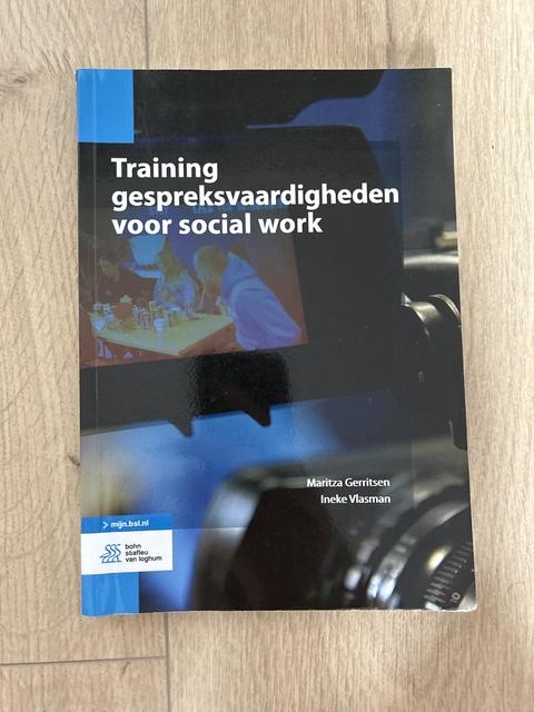 9789036802475-Training-gespreksvaardigheden-voor-social-work