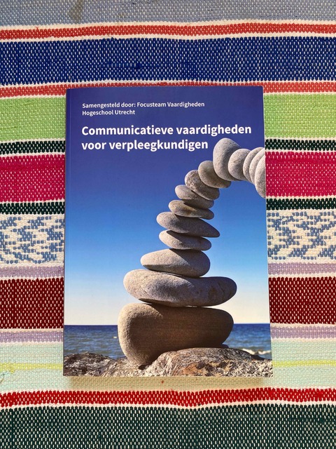 9789043035170-Communicatieve-vaardigheden-voor-verpleegkundigen