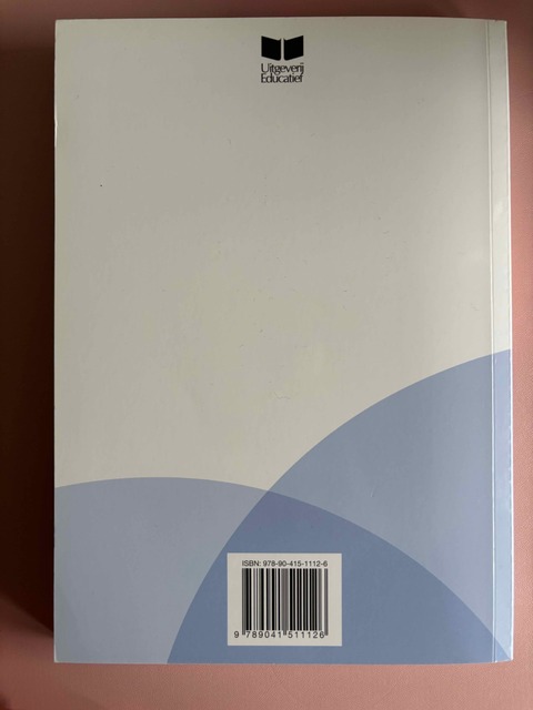 9789041511126-Bedrijfsadministratie-5-opgaven-en-antwoordenboek