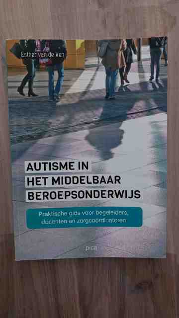 9789018063467-autisme-in-het-middelbaar-onderwijs