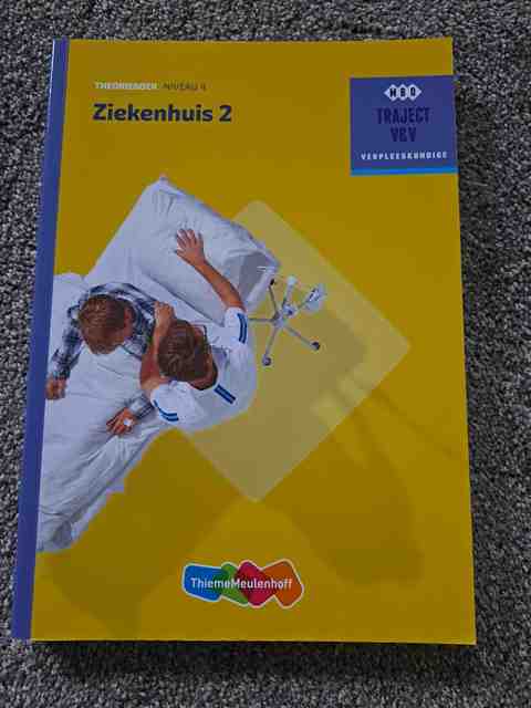 9789006910384-Ziekenhuis-2-niveau-4-Theorieboek