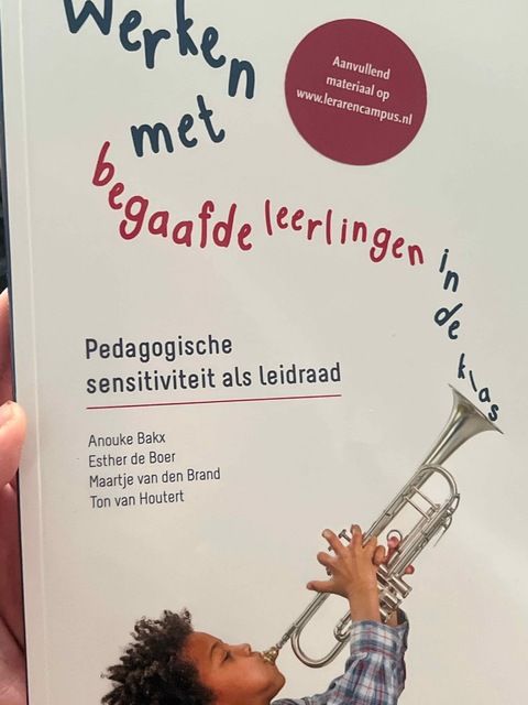 9789023254416-Werken-met-begaafde-leerlingen-in-de-klas