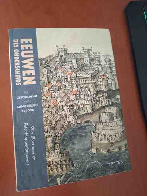 9789035142626-Eeuwen-des-onderscheids