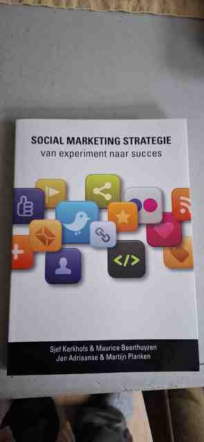 9789081538213-Social-Marketing-Strategie