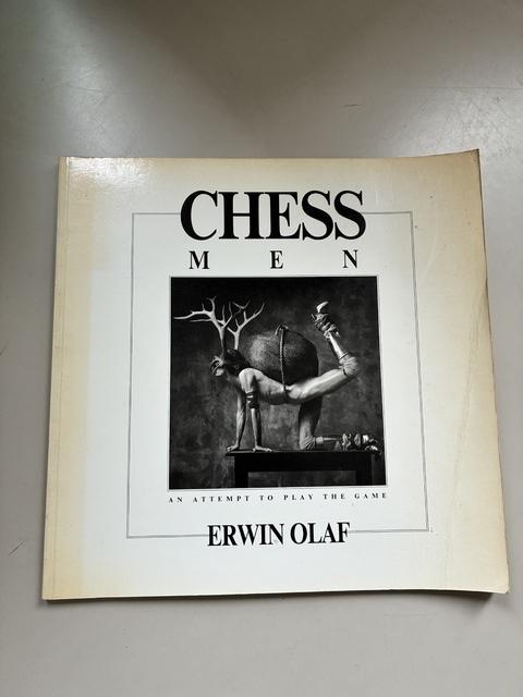 9789072216045-Chessmen