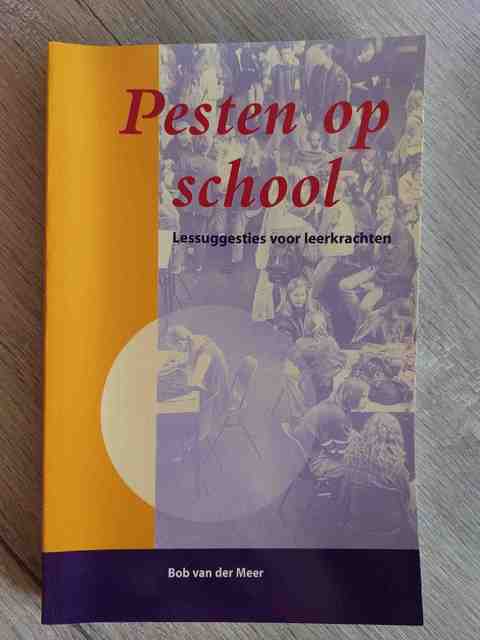 9789023232391-Pesten-Op-School
