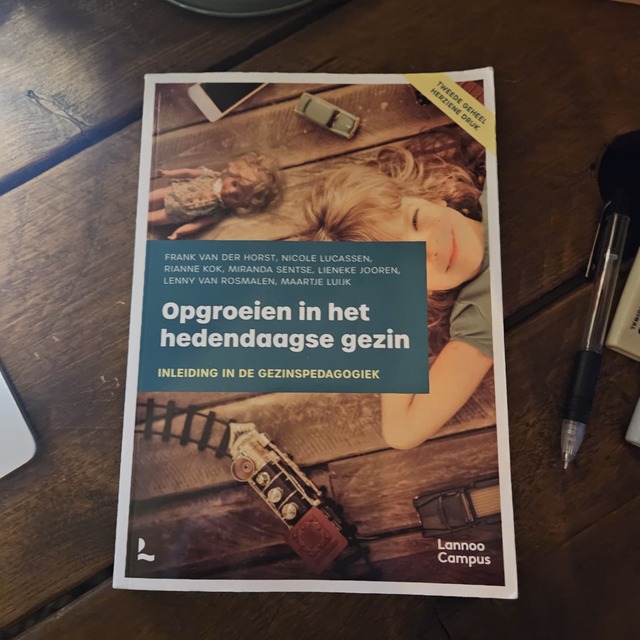 9789401469548-Opgroeien-in-het-hedendaagse-gezin