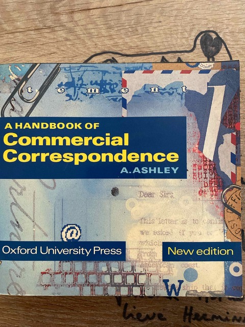 9780194572064-Handbook-Comm-Corres-2E