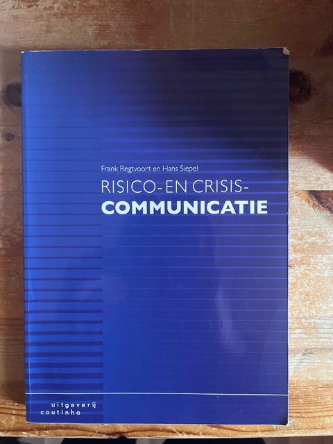9789046904220-Risico-en-crisiscommunicatie