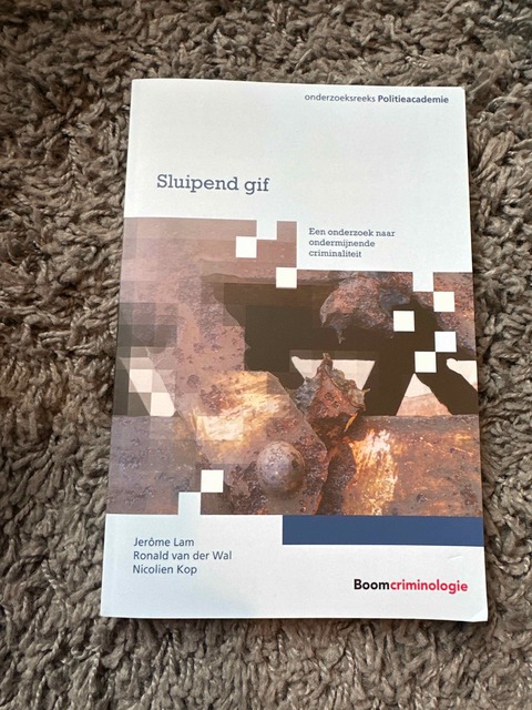 9789462368118-Sluipend-gif