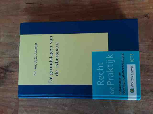 9789013150223-De-grondslagen-van-de-cyberspace
