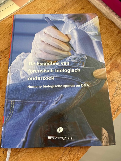 9789077320822-De-essenties-van-forensisch-biologisch-onderzoek.