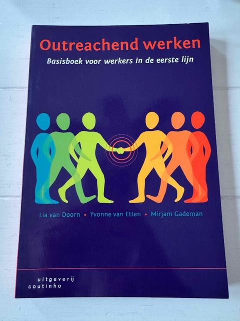 9789046903599-Outreachend-werken