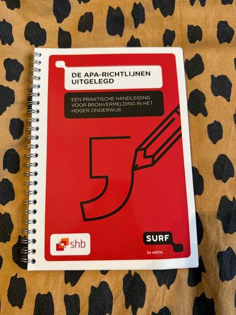 9789072482204-De-APA-richtlijnen-uitgelegd