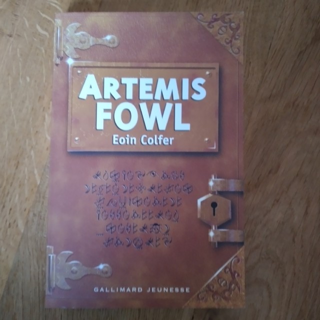 9782070546817-Artemis-Fowl