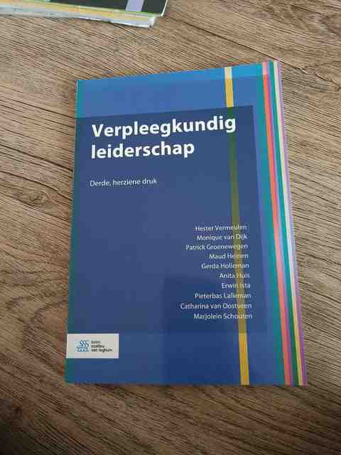 9789036824460-Verpleegkundig-leiderschap